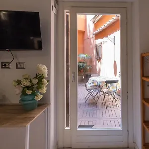  Appartamento Rione Monti With Private Garden