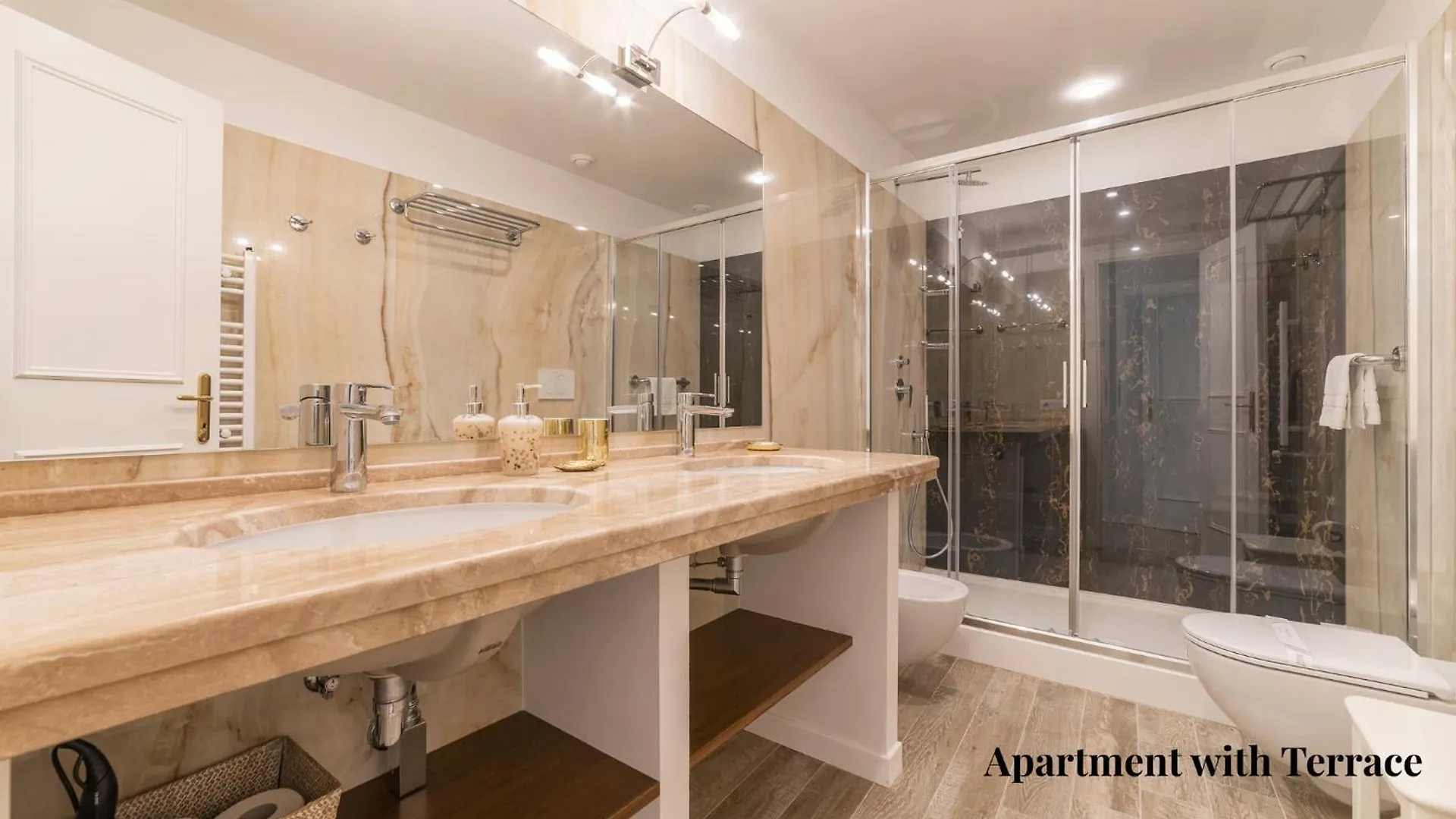 Cs Exclusive Campo De Fiori Palace Rome Appartement