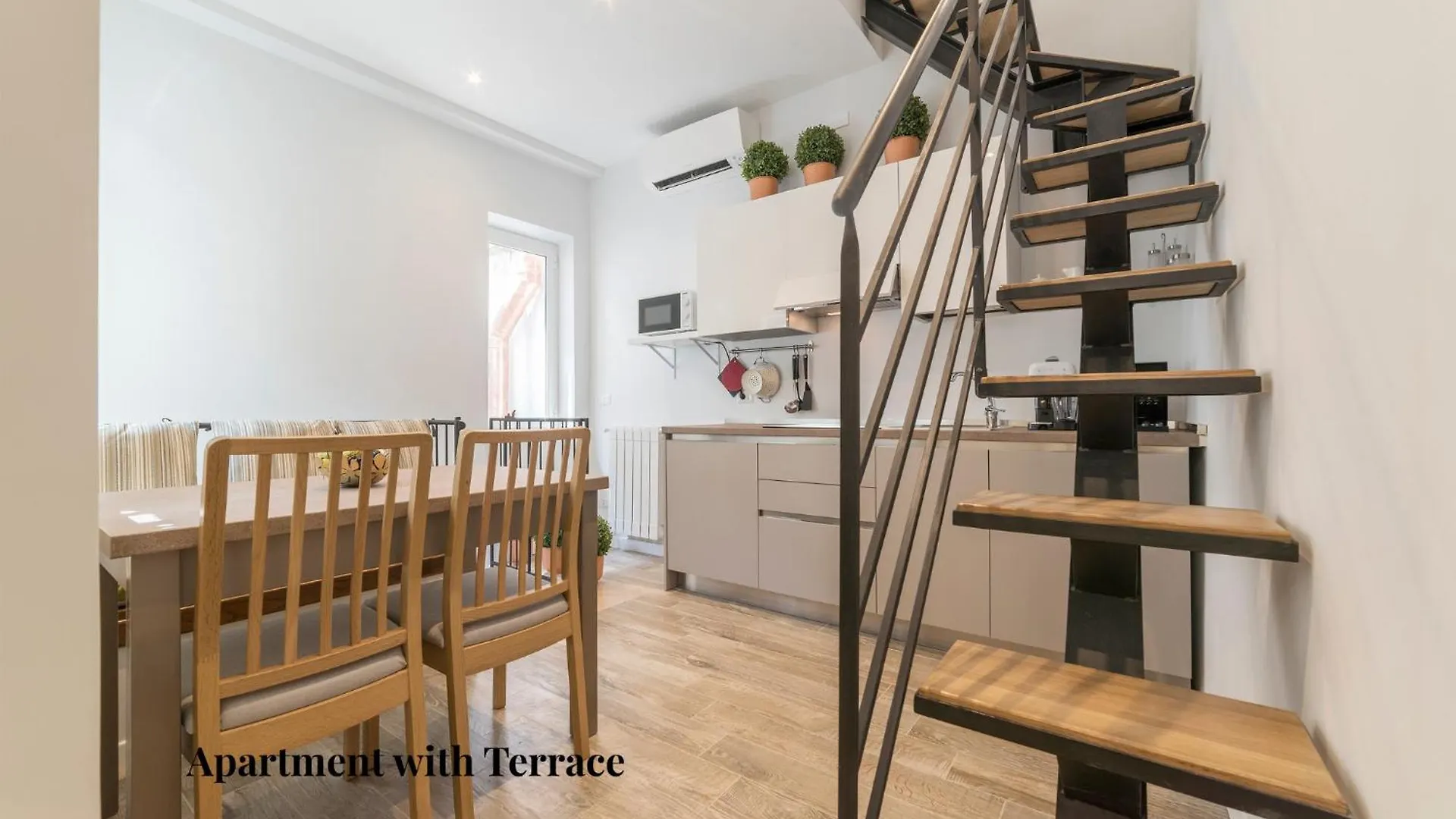 Cs Exclusive Campo De Fiori Palace Rome Appartement