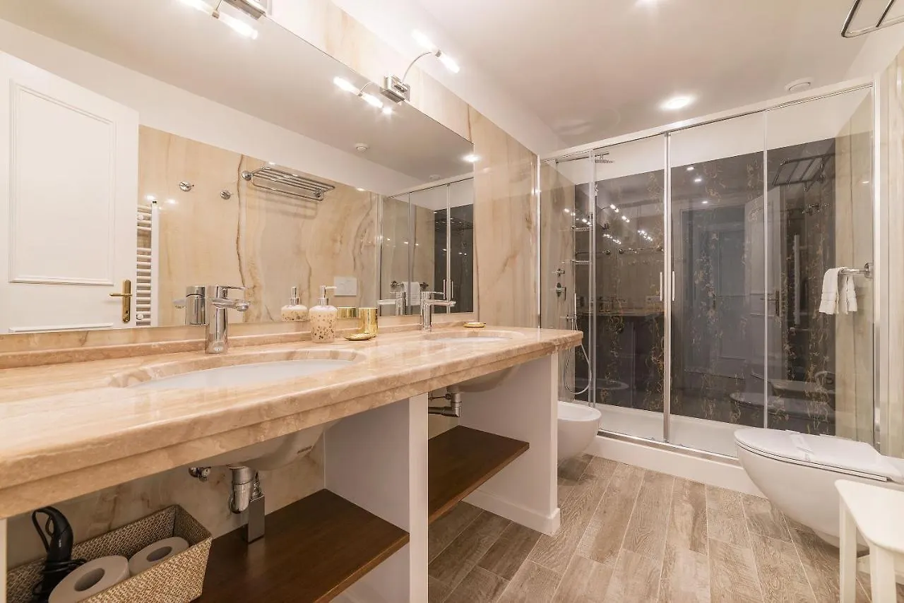 Cs Exclusive Campo De Fiori Palace Rome Appartement